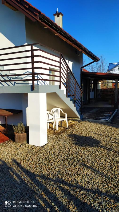 Gdow Riverside Apartments And Tours المظهر الخارجي الصورة