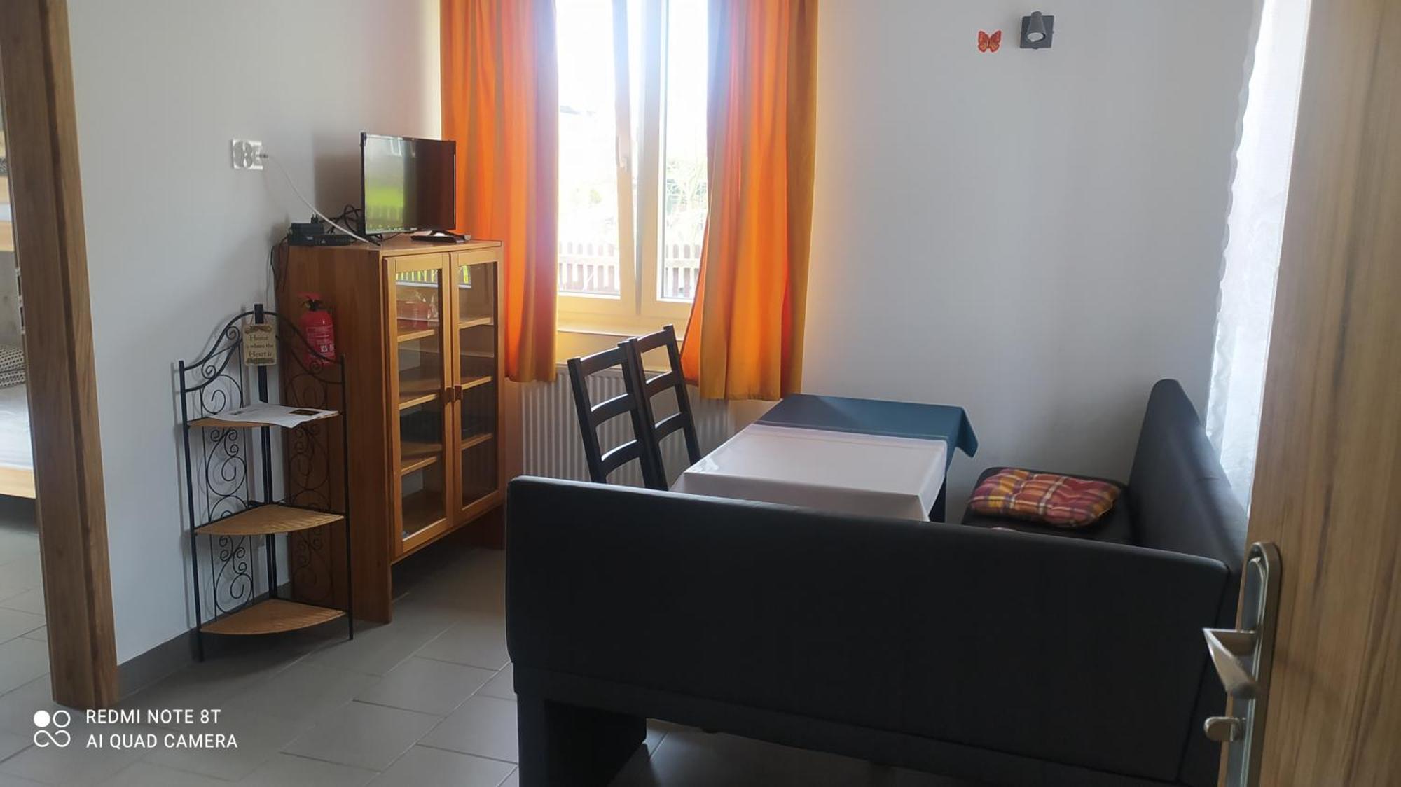 Gdow Riverside Apartments And Tours الغرفة الصورة